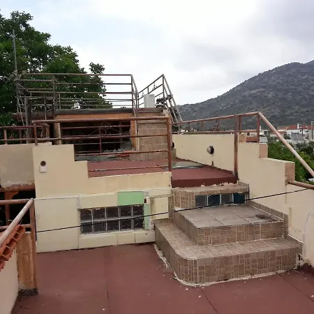 Vlassis Apts - 2 Space Eleni Rethymno 컨트리하우스