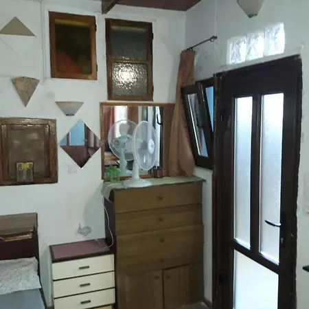 Vlassis Apts - 2 Space Eleni Rethymno Country house
