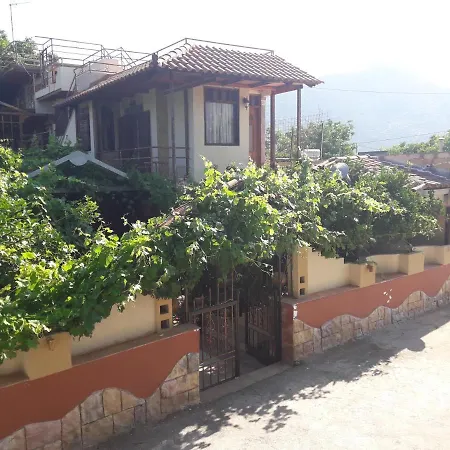 Vlassis Apts - 2 Space Eleni Rethymno *